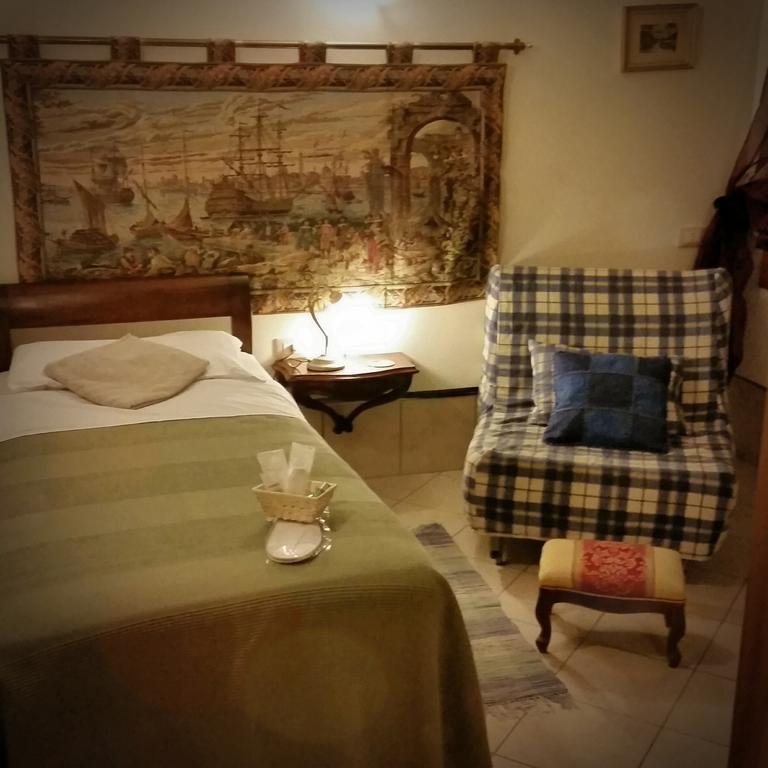 1964 Bed and breakfast 2*